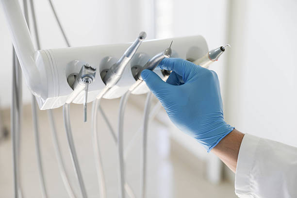 Professional Emergency Dentist technician working in Madeira, OH